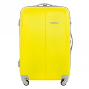 Пластиковый чемодан желтый